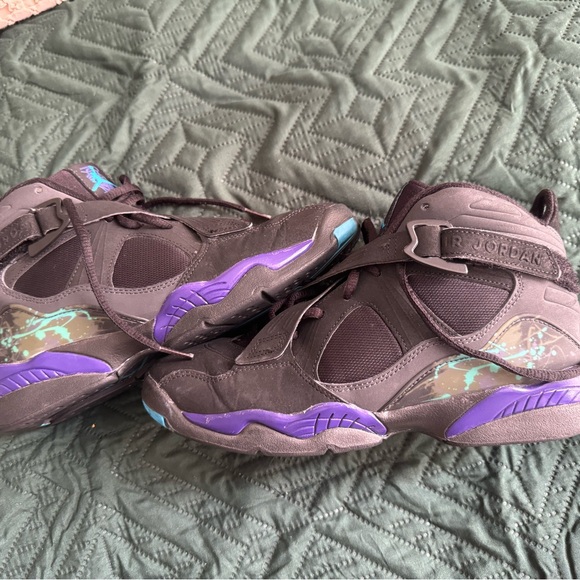 Jordan aqua 8’s 2011 edition is perfect condition - Picture 9 of 16